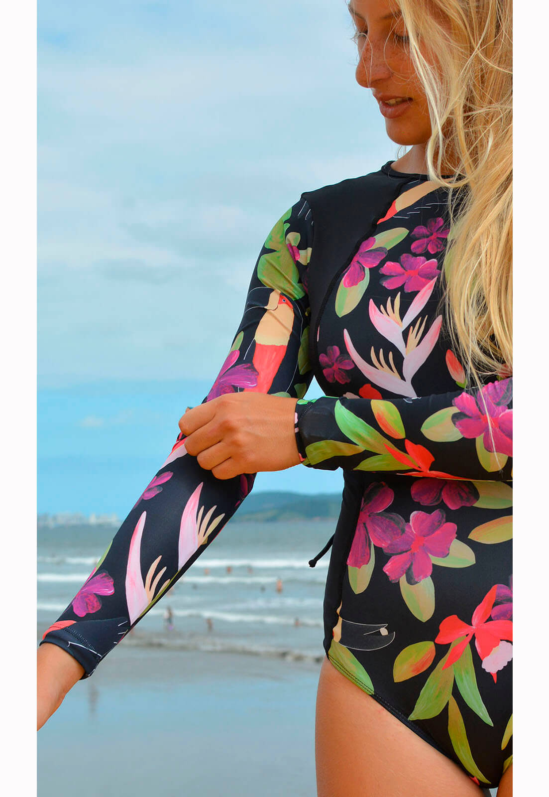 maiô manga longa, maiô recorte, maiô floral, maiô para surfar, maiô estampa bioma, Sicrupt Beachwear